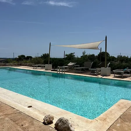 Trulli Colle Specchia Intera Villa Cisternino