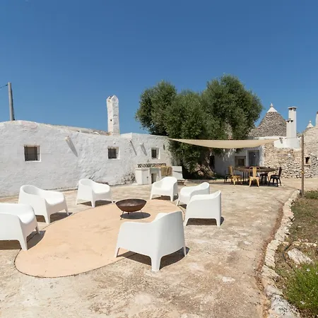 Trulli Colle Specchia Intera Villa Cisternino