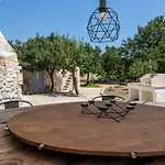 Trulli Colle Specchia Intera Cisternino