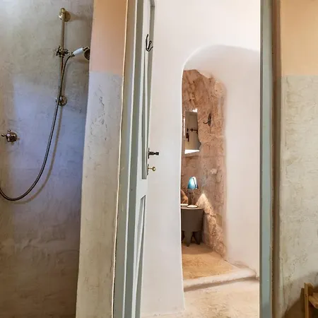 Vila Trulli Colle Specchia Intera