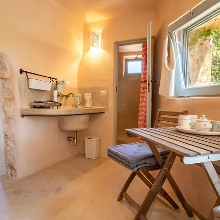 Trulli Colle Specchia Intera Vila Cisternino