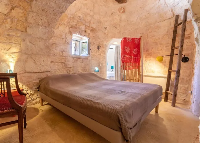 فيلة Trulli Colle Specchia Intera تْشيستيرنِنو